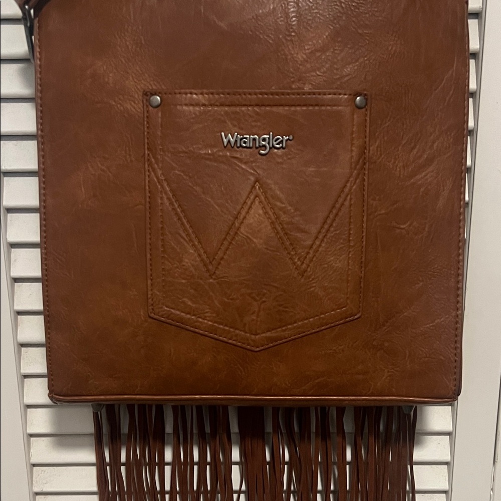 NWT Wrangler Embossed Brown Shoulder or Crossbody Bag/Purse Fringe Floral Detail - Picture 3 of 12